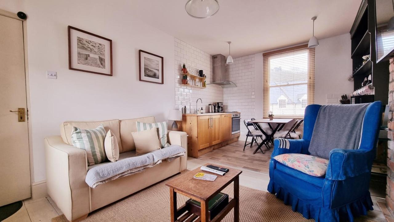 Stylish Town Centre Apartments Nailsworth Exterior foto